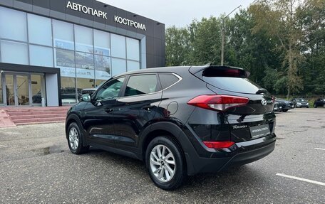 Hyundai Tucson III, 2018 год, 2 499 000 рублей, 6 фотография
