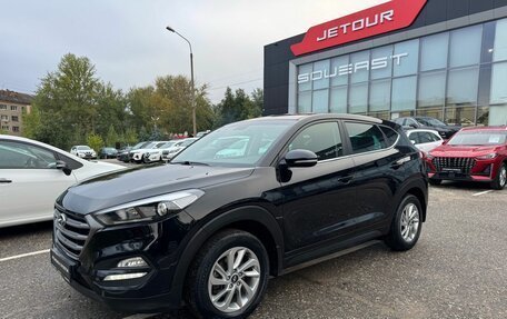 Hyundai Tucson III, 2018 год, 2 499 000 рублей, 2 фотография
