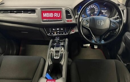 Honda Vezel, 2014 год, 1 390 000 рублей, 17 фотография