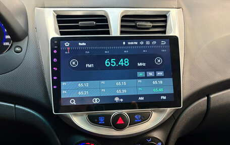 Hyundai Solaris II рестайлинг, 2012 год, 870 000 рублей, 7 фотография