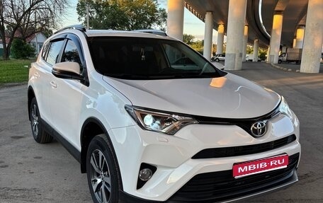 Toyota RAV4, 2016 год, 2 100 000 рублей, 1 фотография