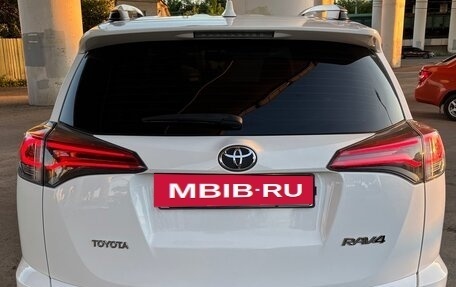 Toyota RAV4, 2016 год, 2 100 000 рублей, 8 фотография