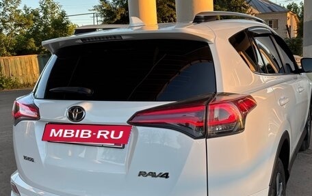 Toyota RAV4, 2016 год, 2 100 000 рублей, 7 фотография