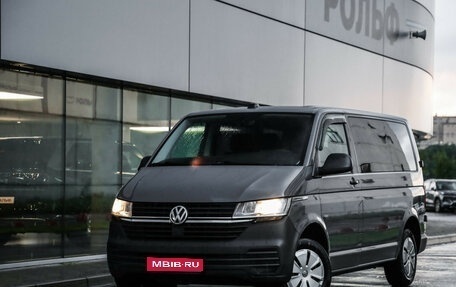 Volkswagen Caravelle T6 рестайлинг, 2020 год, 3 499 000 рублей, 1 фотография