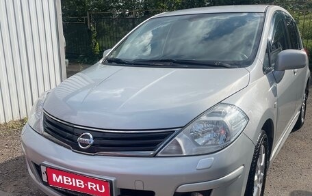 Nissan Tiida, 2011 год, 820 000 рублей, 1 фотография