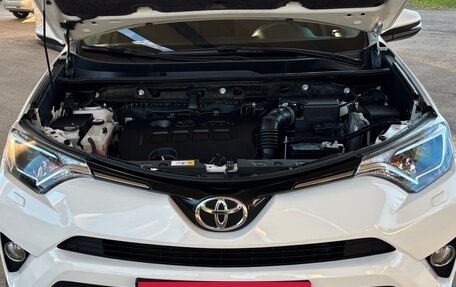 Toyota RAV4, 2016 год, 2 100 000 рублей, 21 фотография
