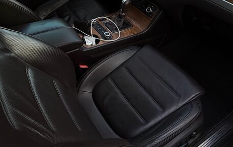 Volkswagen Touareg III, 2013 год, 1 799 000 рублей, 16 фотография