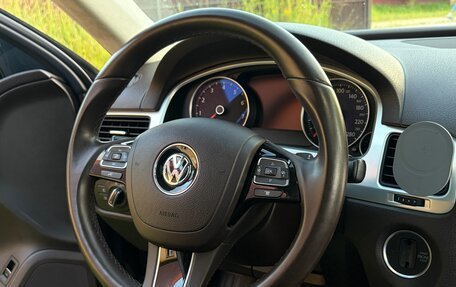 Volkswagen Touareg III, 2013 год, 1 799 000 рублей, 23 фотография