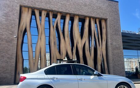 BMW 3 серия, 2017 год, 2 200 000 рублей, 2 фотография