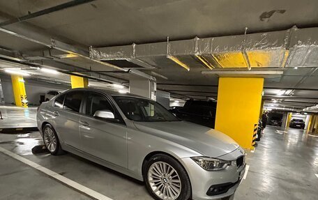 BMW 3 серия, 2017 год, 2 200 000 рублей, 14 фотография