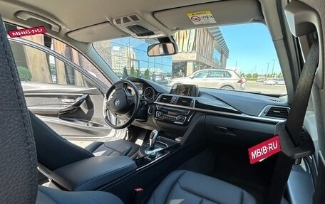 BMW 3 серия, 2017 год, 2 200 000 рублей, 13 фотография