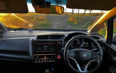 Honda Fit III, 2017 год, 950 000 рублей, 19 фотография