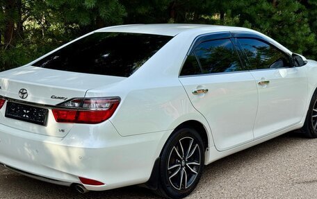 Toyota Camry, 2015 год, 1 995 000 рублей, 6 фотография