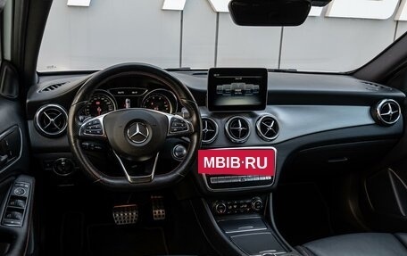 Mercedes-Benz GLA, 2018 год, 2 650 000 рублей, 6 фотография