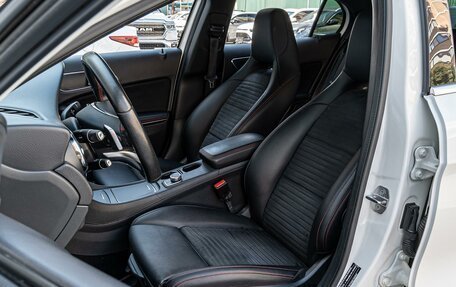 Mercedes-Benz GLA, 2018 год, 2 650 000 рублей, 10 фотография