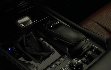 Lexus LX III, 2020 год, 9 400 000 рублей, 17 фотография