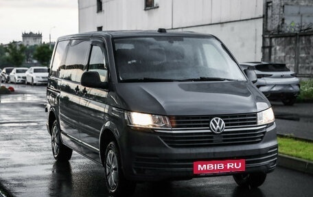 Volkswagen Caravelle T6 рестайлинг, 2020 год, 3 499 000 рублей, 5 фотография