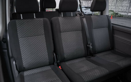 Volkswagen Caravelle T6 рестайлинг, 2020 год, 3 499 000 рублей, 23 фотография