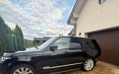 Land Rover Range Rover IV рестайлинг, 2015 год, 3 600 000 рублей, 19 фотография