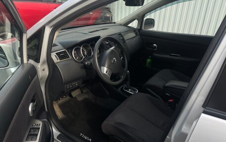 Nissan Tiida, 2011 год, 820 000 рублей, 9 фотография