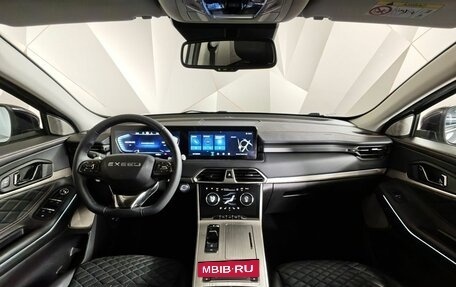 CheryExeed TXL, 2023 год, 2 095 000 рублей, 14 фотография