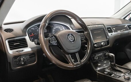 Volkswagen Touareg III, 2016 год, 3 100 000 рублей, 5 фотография