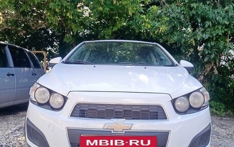 Chevrolet Aveo III, 2015 год, 660 000 рублей, 2 фотография