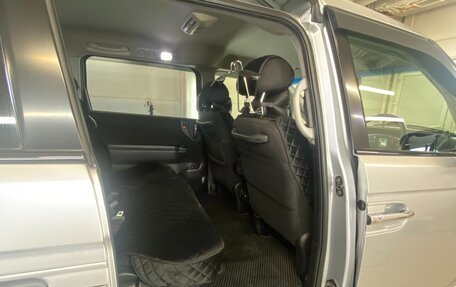 Honda Elysion I, 2008 год, 1 590 000 рублей, 18 фотография