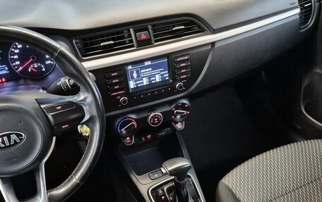 KIA Rio IV, 2017 год, 1 629 000 рублей, 15 фотография