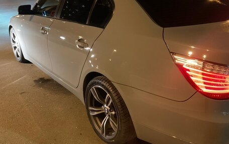BMW 5 серия, 2008 год, 1 500 000 рублей, 2 фотография