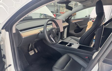 Tesla Model Y I, 2023 год, 4 500 000 рублей, 8 фотография