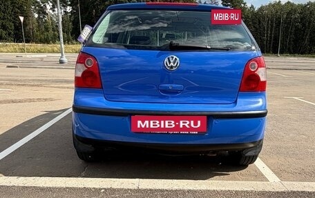 Volkswagen Polo IV рестайлинг, 2003 год, 350 000 рублей, 4 фотография