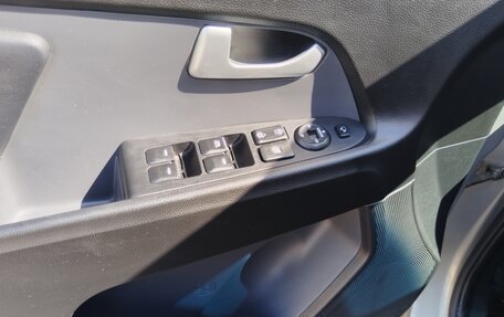 KIA Sportage III, 2013 год, 1 200 000 рублей, 16 фотография