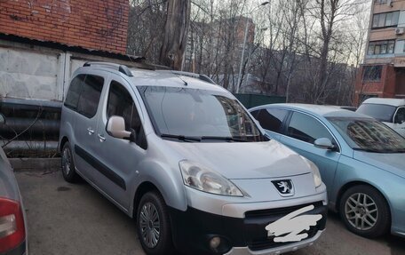 Peugeot Partner II рестайлинг 2, 2010 год, 580 000 рублей, 5 фотография
