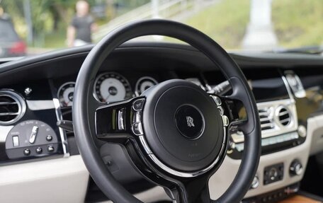 Rolls-Royce Wraith, 2014 год, 15 000 000 рублей, 8 фотография