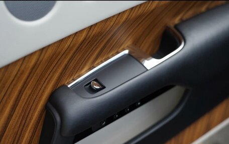 Rolls-Royce Wraith, 2014 год, 15 000 000 рублей, 31 фотография