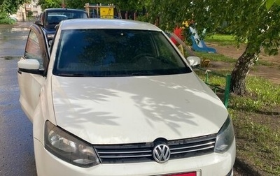 Volkswagen Polo VI (EU Market), 2013 год, 460 000 рублей, 1 фотография