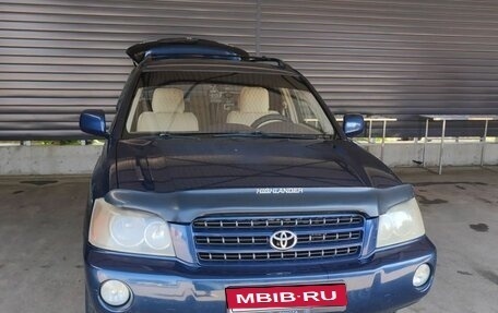 Toyota Highlander III, 2002 год, 1 200 000 рублей, 1 фотография