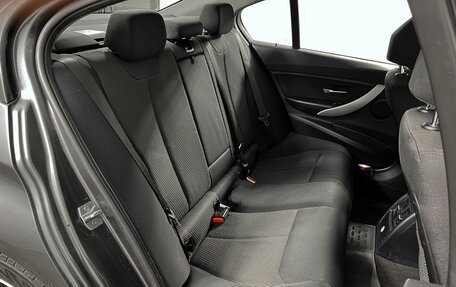 BMW 3 серия, 2018 год, 1 498 300 рублей, 7 фотография