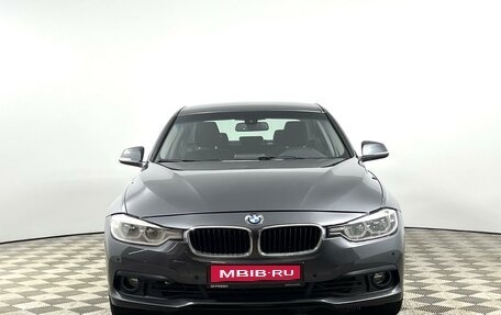 BMW 3 серия, 2018 год, 1 498 300 рублей, 3 фотография