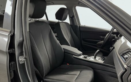 BMW 3 серия, 2018 год, 1 498 300 рублей, 8 фотография