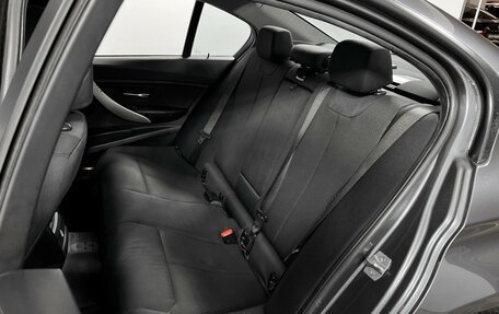 BMW 3 серия, 2018 год, 1 498 300 рублей, 9 фотография