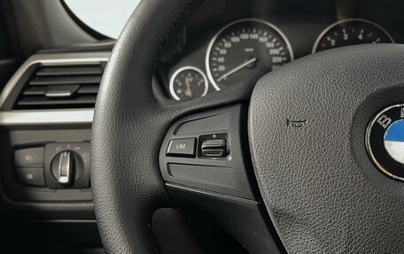 BMW 3 серия, 2018 год, 1 498 300 рублей, 13 фотография
