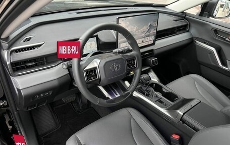 Toyota RAV4, 2026 год, 4 050 000 рублей, 7 фотография