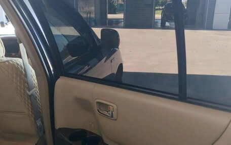 Toyota Highlander III, 2002 год, 1 200 000 рублей, 8 фотография