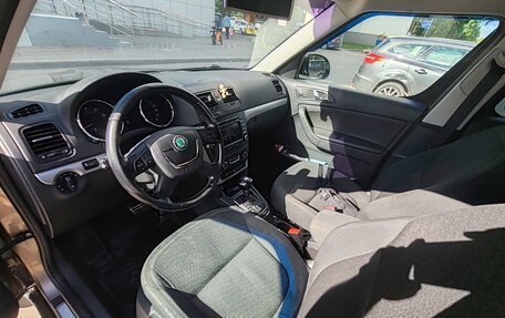 Skoda Yeti I рестайлинг, 2012 год, 900 000 рублей, 7 фотография