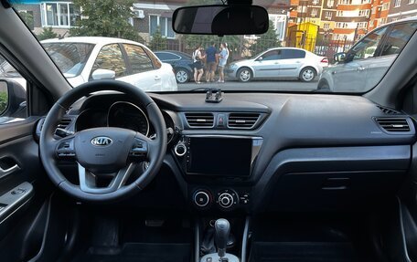 KIA Rio III рестайлинг, 2013 год, 900 000 рублей, 13 фотография