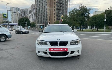 BMW 1 серия, 2008 год, 880 000 рублей, 3 фотография