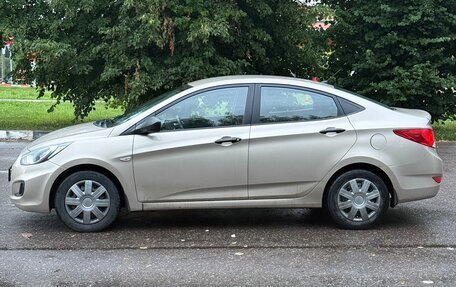 Hyundai Solaris II рестайлинг, 2014 год, 850 000 рублей, 3 фотография