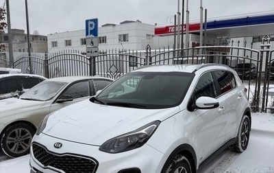 KIA Sportage IV рестайлинг, 2020 год, 2 350 000 рублей, 1 фотография